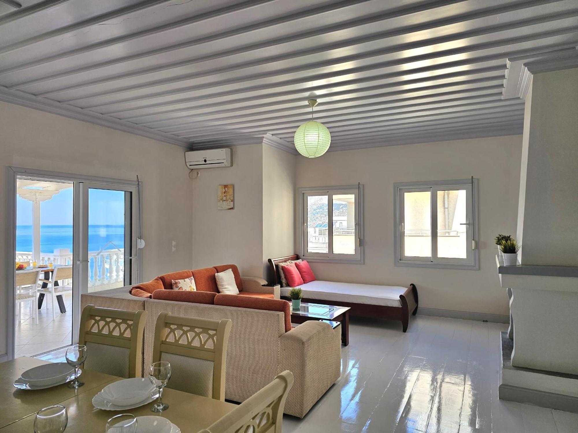 Happy Stay Eri Sarande Ngoại thất bức ảnh