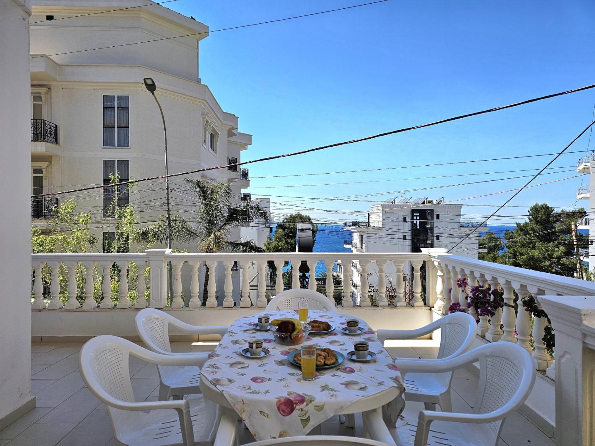 Happy Stay Eri Sarande Ngoại thất bức ảnh