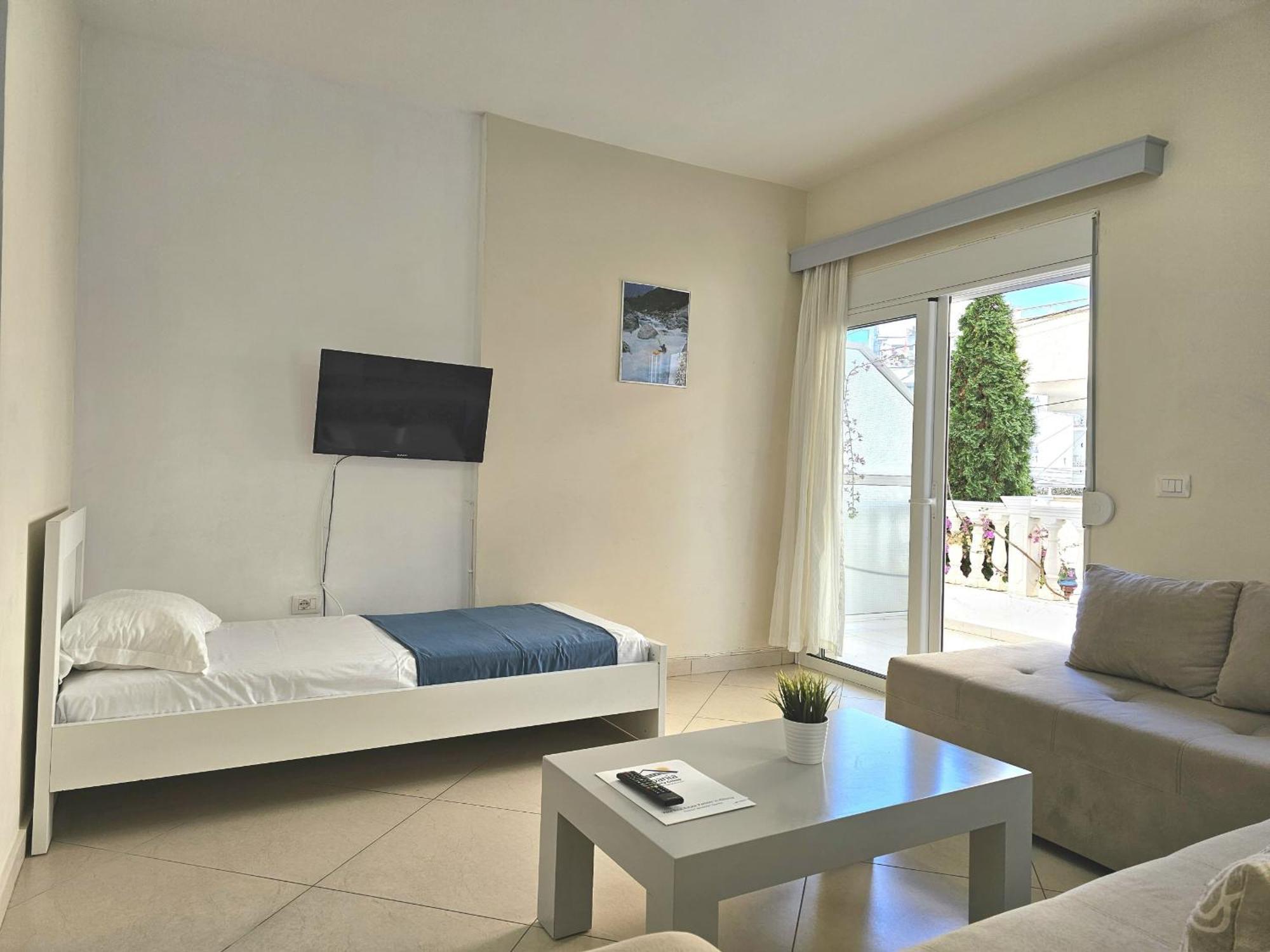Happy Stay Eri Sarande Ngoại thất bức ảnh