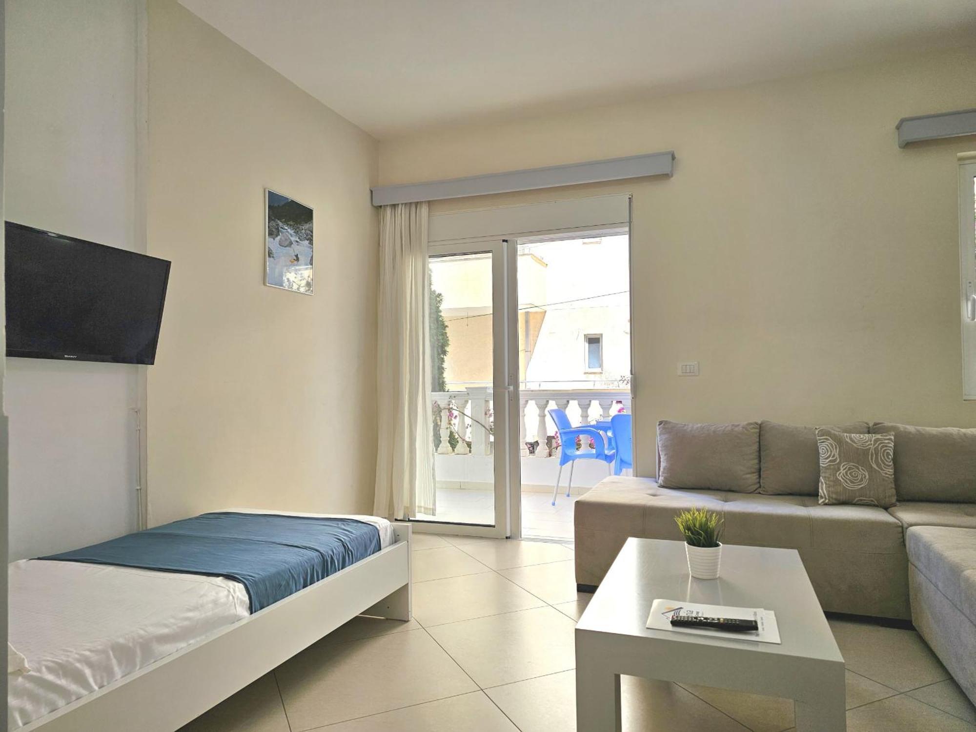 Happy Stay Eri Sarande Ngoại thất bức ảnh